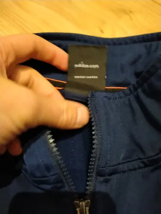 Chándal Adidas Azul Marino y Dorado