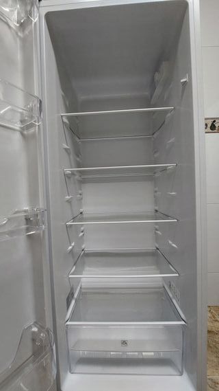 Nevera Brandt seminueva