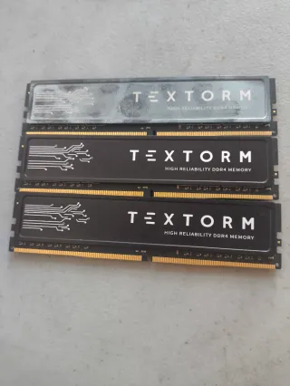 3x TEXTORM 8GB DDR4 3600MHz C18 RAM