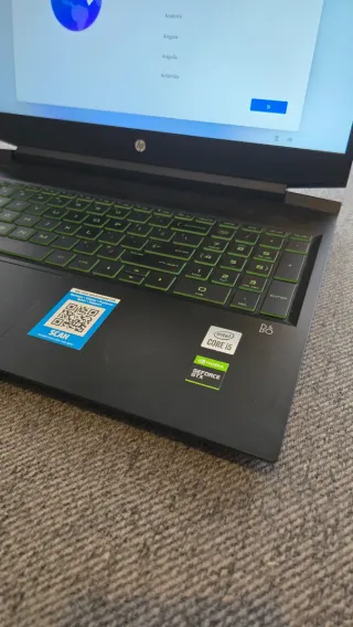 HP Pavilion Gaming 16-a0032dx Negro/Verde