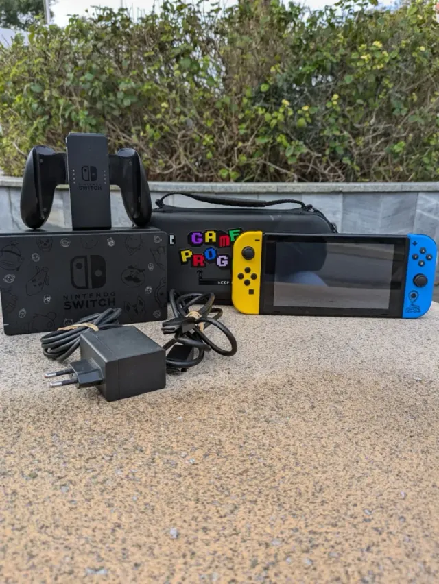 Nintendo Switch COMPLETA Edición Fornite