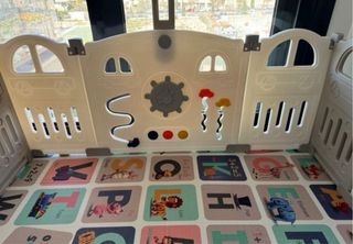 Parque infantil / corralito para bebés