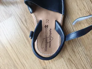 Menorquinas niño talla 32 negras