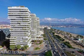 Piso en alquiler en Martín Carpena - Torre del Río en Málaga