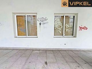 Local comercial en venta en Los Castros - Castrillón - Eiris en Coruña (A)
