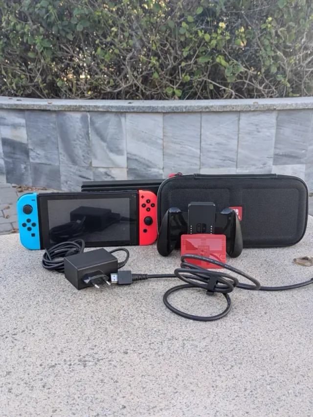 Nintendo Switch Completa V2 + Funda + Just Dance