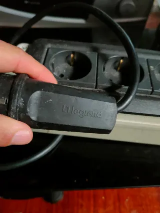 Regleta 3 enchufes Schuko portátil