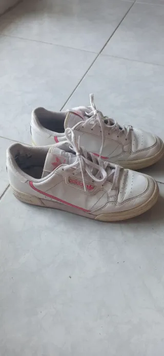 Zapatillas Adidas blancas y rosas talla 37