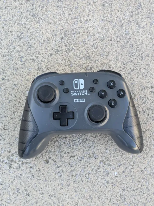 Mando HORI Nintendo Switch | Pro Controller