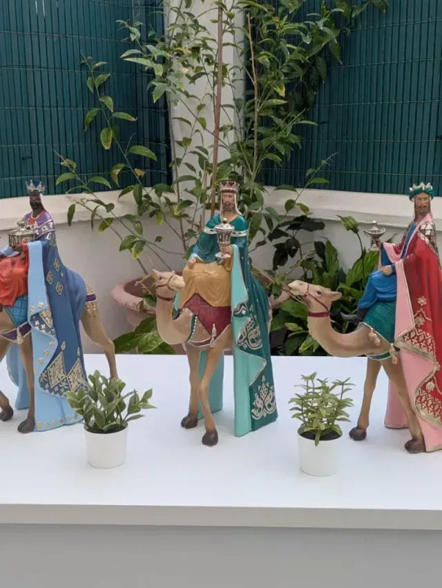 Reyes Magos Belén Navidad Camellos Decoración