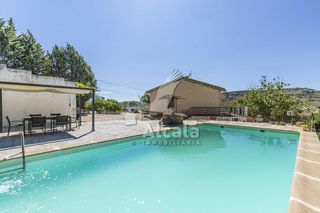 Chalet en venta en Loranca de Tajuña