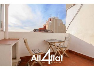 Ático en alquiler en Hostafrancs en Barcelona