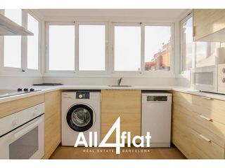 Ático en alquiler en Hostafrancs en Barcelona