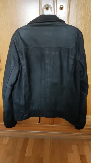 Cazadora Piel Búfalo Negra Talla M