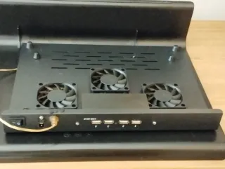 Base Refrigeradora Portátil USB