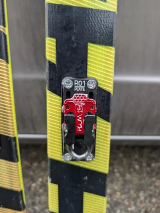 Esquís de travesía Hagan Ultra 77