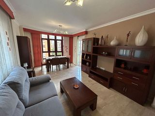 Piso en alquiler en Martín Carpena - Torre del Río en Málaga