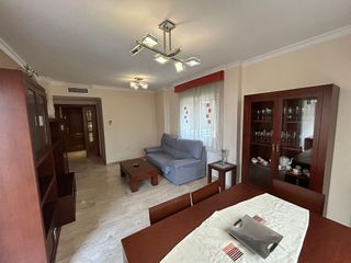 Piso en alquiler en Martín Carpena - Torre del Río en Málaga