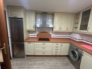 Piso en alquiler en Martín Carpena - Torre del Río en Málaga