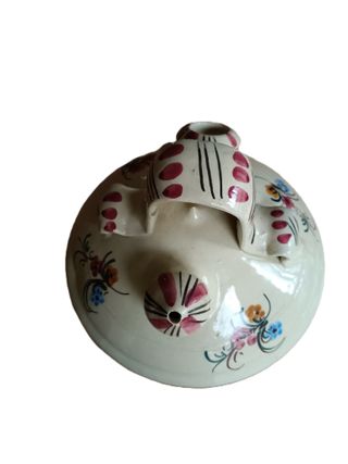 Botijo de cerámica pintado a mano