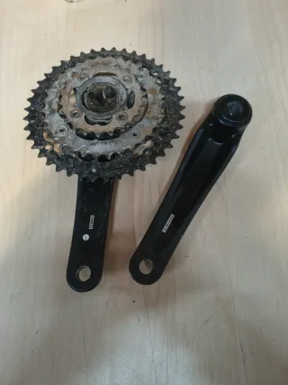 Bielas Shimano Alivio