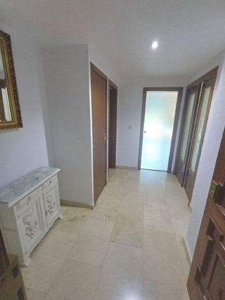 Piso en alquiler en Ciudad Jardín - Zoco en Córdoba