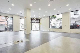 Local comercial en alquiler en Yecla