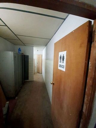 Local comercial en venta en Valdepeñas