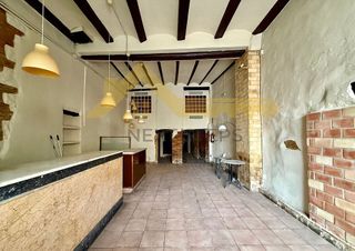 Edificio en venta en Xàtiva