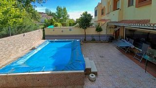 Chalet en venta en Alfacar