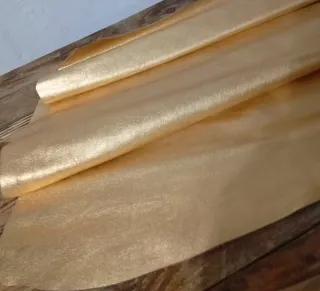 Piel de cabra dorada