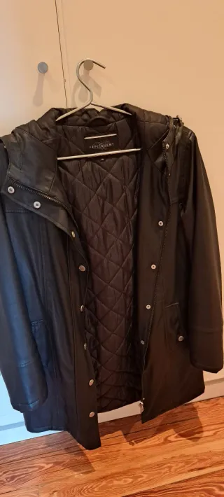 Chamarra/gabardina negra mujer