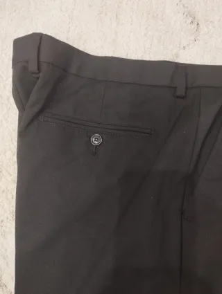 Pantalón de traje negro