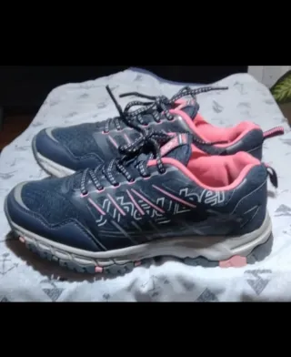 Sneakers sportive blu e rosa