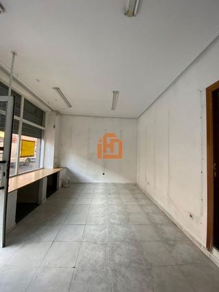 Local comercial en alquiler en Trobajo del Camino en San Andrés del Rabanedo