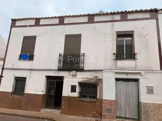 Casa adosada en venta en Moral de Calatrava