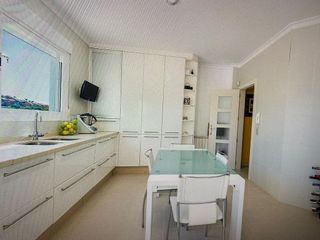 Chalet en alquiler en Elviria en Marbella