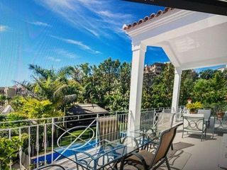 Chalet en alquiler en Elviria en Marbella