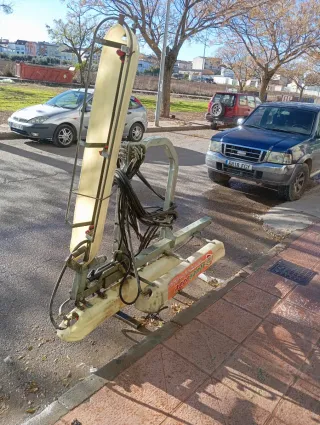 Barra herbicida hidráulica Agro santi,