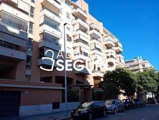 Piso en alquiler en Martín Carpena - Torre del Río en Málaga