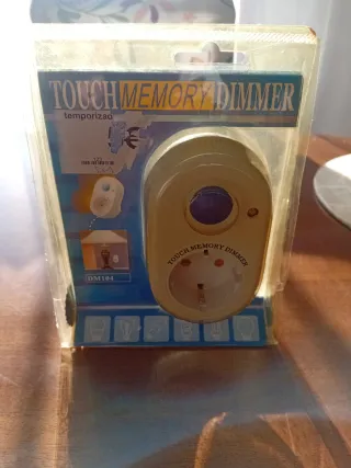 Temporizador Touch Memory Dimmer DM104