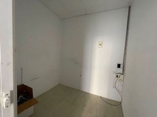 Local comercial en alquiler en Villamayor