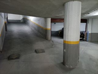 Garaje en alquiler en A Milagrosa en Lugo