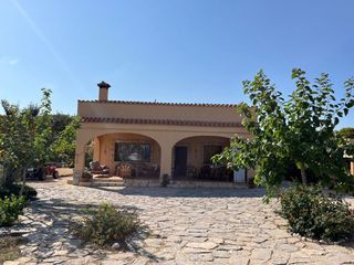 Chalet en venta en Alcossebre en Alcalà de Xivert