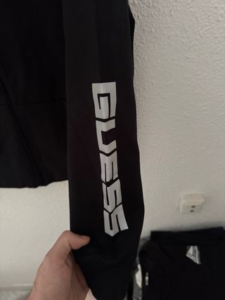 Sudadera Guess Negra Talla XS