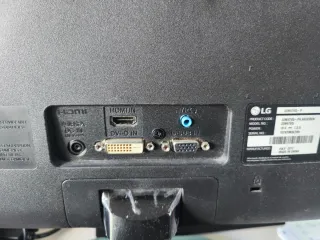 Monitor LG 22M47VQ Negro