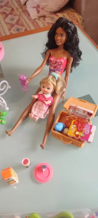 Conjunto di Barbie e accessori