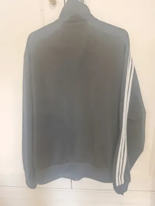Chaqueta Adidas Negra con Rayas Blancas