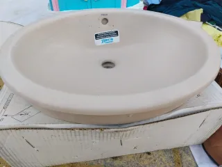 Lavabo Roca Porcelana Beige