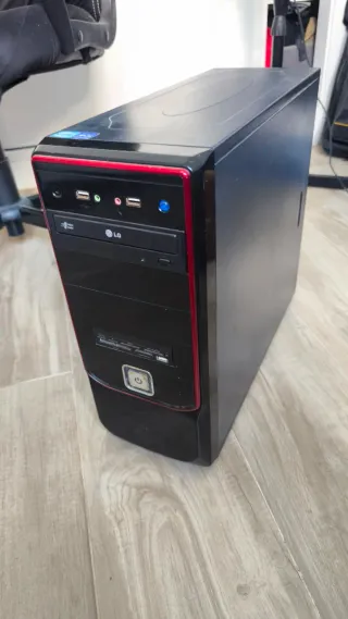 Computer desktop per ufficio